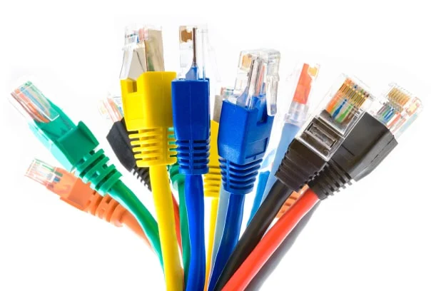 Mrežni kabeli i RJ45 konektori